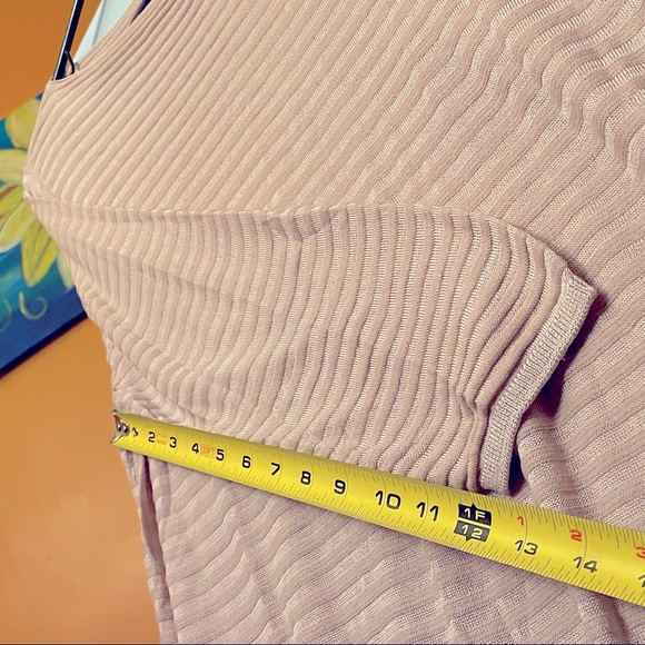 🔥3 for $23🔥 ⭐️🌸 Creamy Lightweight Loft 3/4 Sleeve Sweater 🌸⭐️ - Picture 6 of 6